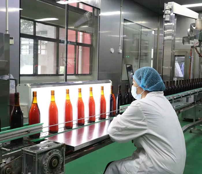 Ang matalinong linya ng produksyon ng Alar Brewery ay gumagana nang mahusay Ang matalinong linya ng produksyon ng Alar Brewery ay gumagana nang mahusay